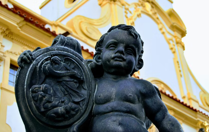 Self-guided discovery walk in Prague with breathtaking views and parks - Image 3